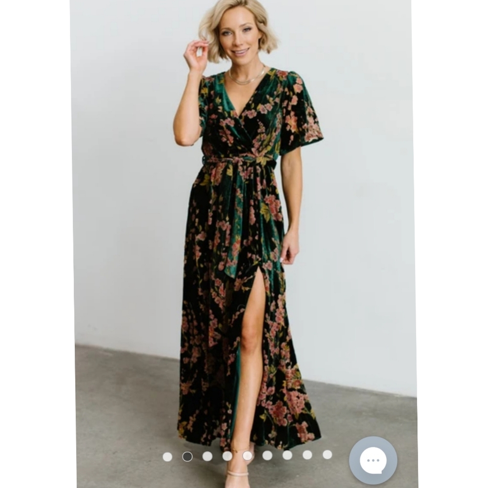 Baltic Born || Uma Velvet Maxi Dress
